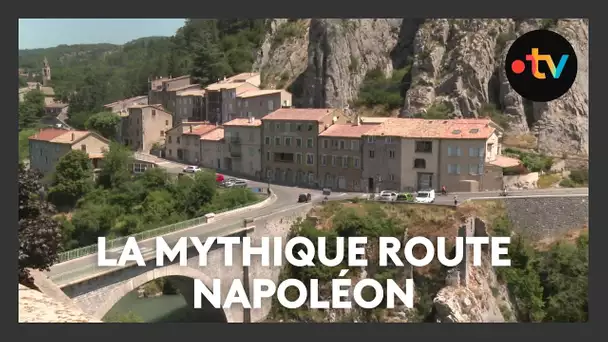 La mythique route Napoléon de la Côte d'Azur aux Alpes