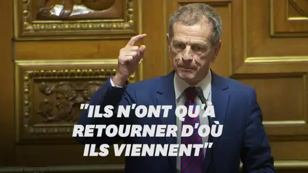 Contre le voile, ce sénateur de droite compare les mères voilées aux "sorcières de Halloween"