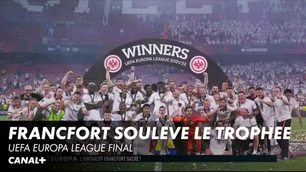 L'Eintracht Francfort soulève le trophée - Finale Europa League - Francfort / Rangers