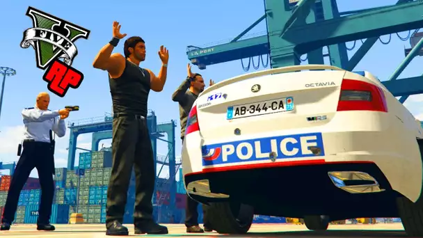 GTA 5 RP POLICE #1 : PREMIÈRE INTERVENTION DANGEREUSE