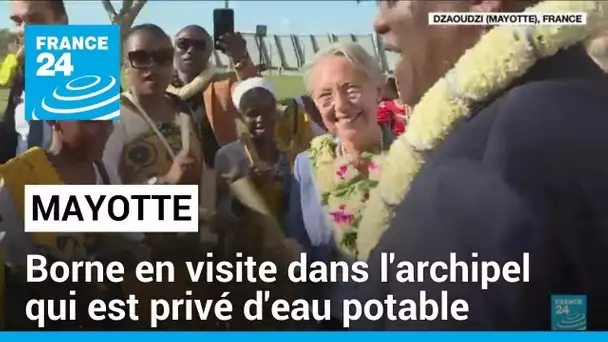 Mayotte : visite éclair de la première ministre, Elisabeth Borne • FRANCE 24