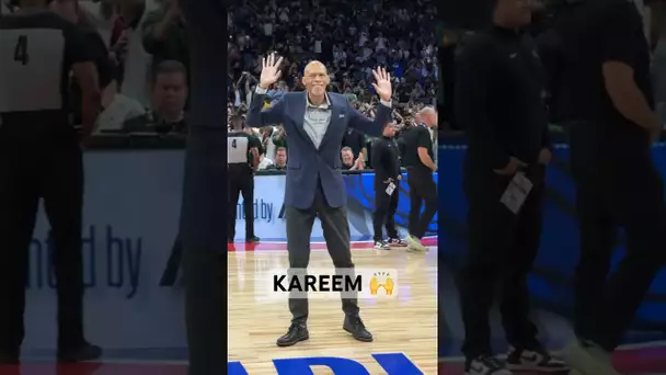 Kareem pulled up to #NBAinAbuDhabi on NBA TV! 👏 | #Shorts