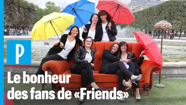 25 ans de Friends : le canapé orange de la série culte était à Paris