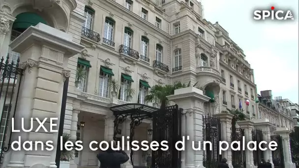 Concierge des stars : les coulisses d'un palace à la française