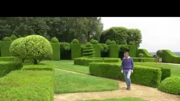 Billy découvre les roses et les taupières au château de la Ballue 2ème partie