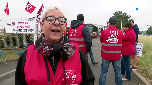 Grèves des transports en commun au Mans.