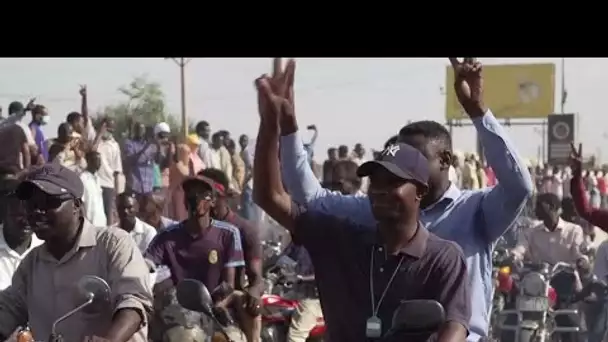 Soudan : les pro et anti-gouvernement défilent à Khartoum • FRANCE 24