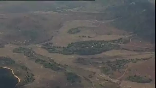 Laos : plaine et lac réservoir de Nam Ngum