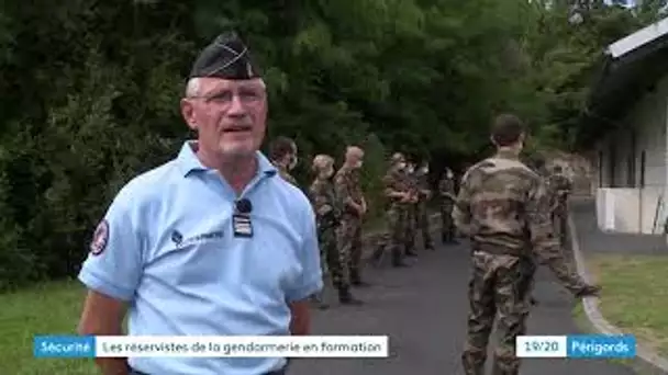 Formation de gendarmes réservistes à Saint-Astier