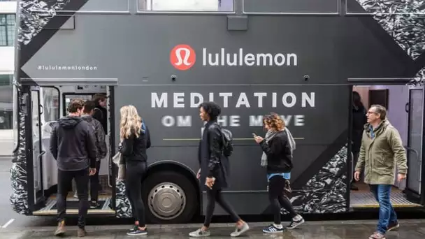 Insolite : un bus de méditation sillonne Paris !