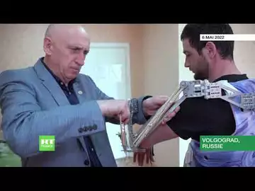 Russie : un exosquelette pour aider un militaire blessé au bras en Ukraine