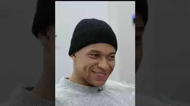 Quand Mbappé réalise le rêve de jumelles fans du PSG ❤️💙