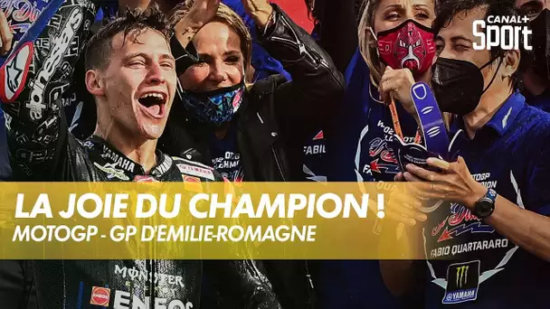 La joie du champion Fabio Quartararo - GP d'Émilie-Romagne