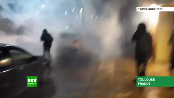 Journée de manifestations : une mobilisation à Toulouse repoussée par des tirs de lacrymogènes