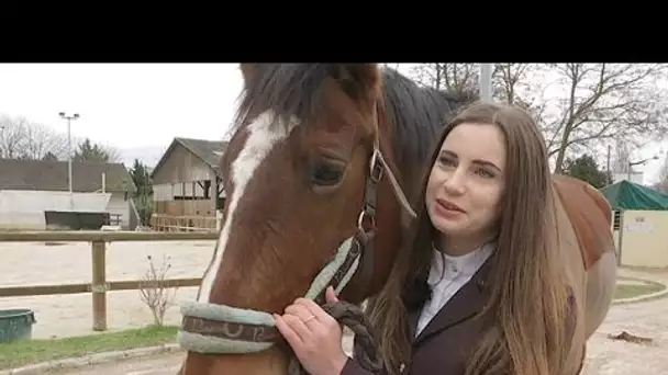 Victoire, 15 ans, épileptique et championne d&#039;équitation