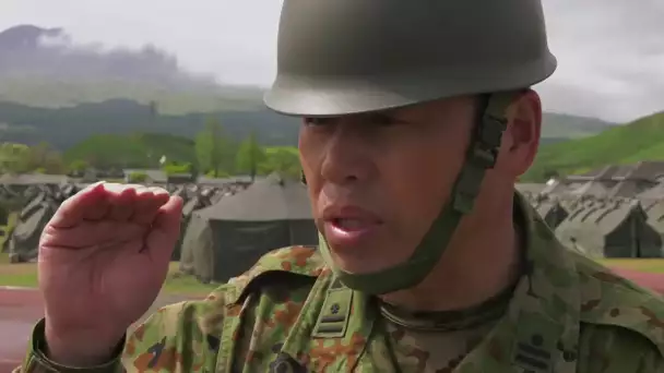 Japon, l'armée intervient à la recherche de survivants après un séisme