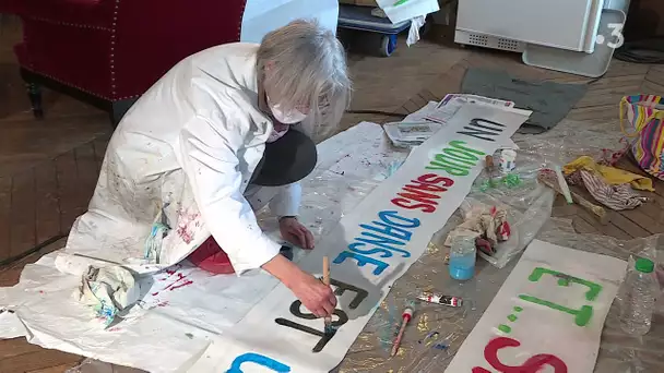 Mobilisation au théâtre de Cherbourg