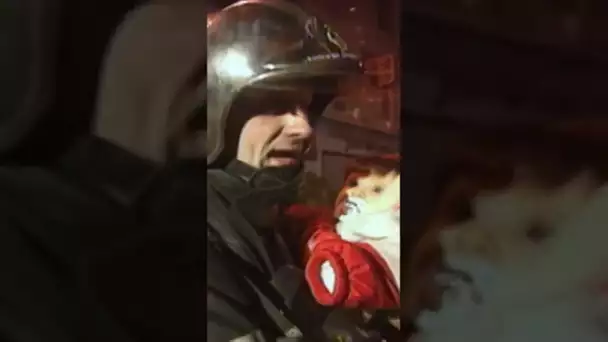 Il sauve un bébé de l'incendie