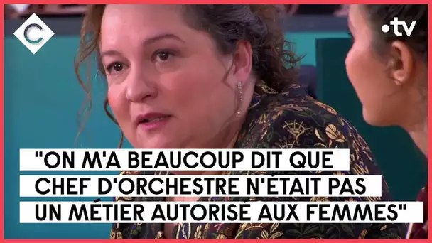 Contre les inégalités, une cheffe d’orchestre militante - Zahia Ziouani - C à Vous - 20/01/2023