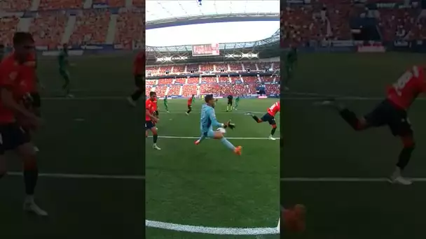 SERGIO HERRERA'S save at the perfect moment 😯