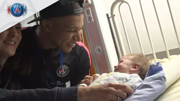 Les joueurs en visite auprès des jeunes patients de l’hôpital Necker Enfants malades