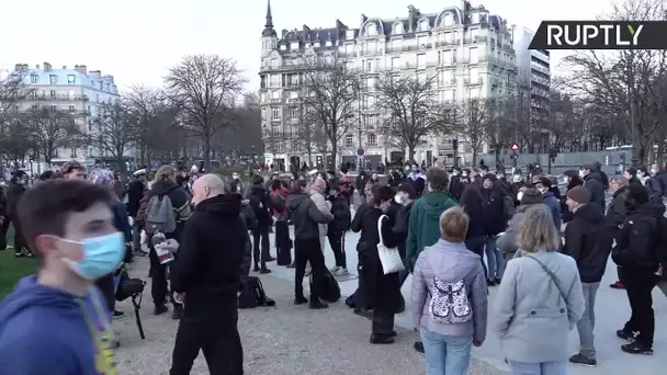 Paris : une mobilisation interprofessionnelle contre la politique économique du gouvernement
