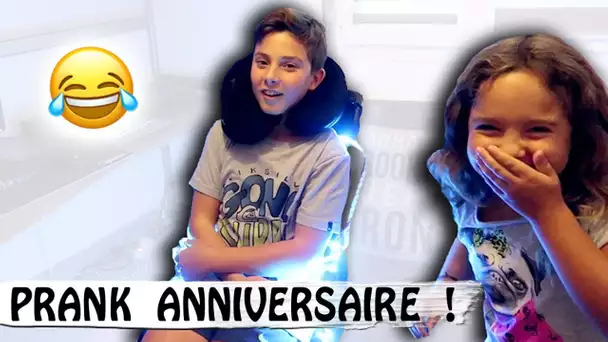 PRANK ANNIVERSAIRE : Josh devient fou ! 😂