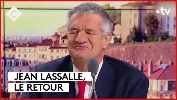 Et là qui voilà… C’est le retour de Jean Lassalle ! - L’ABC - C à Vous - 07/03/2024