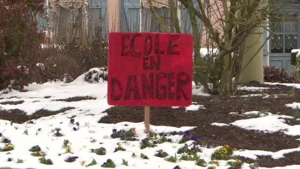 Sarthe : colère et incompréhension face aux fermetures de classes