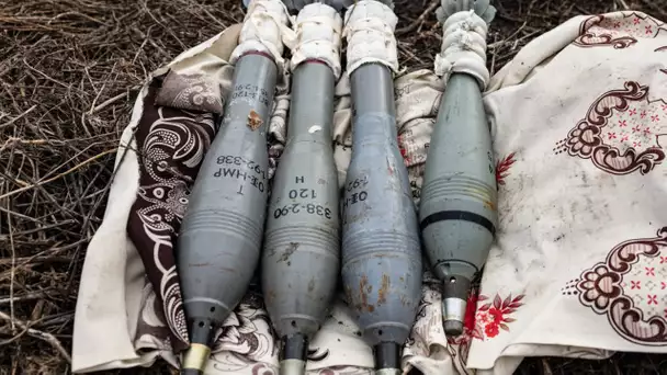 Ukraine : comment faire la guerre sans obus et sans soldats ?