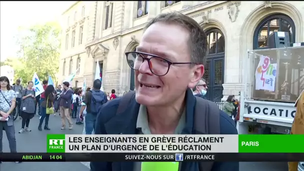 Des milliers d’enseignants mobilisés à Paris pour un plan d’urgence de l’éducation