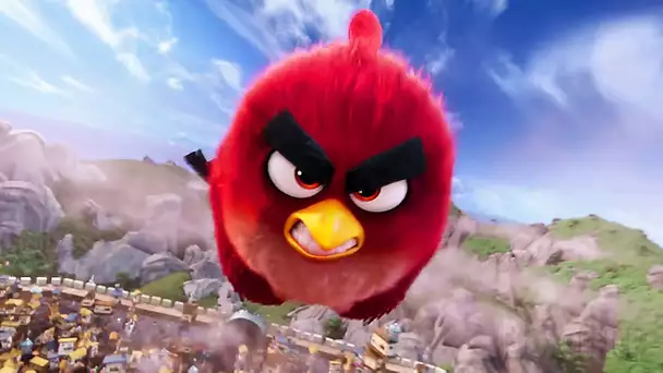 Les Angry Birds attaquent le château | Angry Birds: Le film | Extrait VF