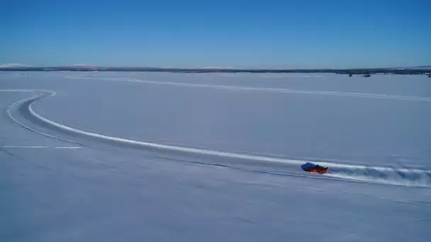 En Finlande, on enflamme le circuit Laponie Ice Driving