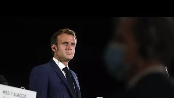 Emmanuel Macron moqué : il aime les mots « compliqués »