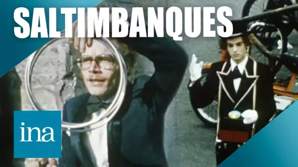 1977 : les saltimbanques dans les rues de Paris | Archive INA