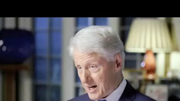 Bill Clinton impliqué dans le scandale Jeffrey Epstein ? Ce cliché très embarrassant
