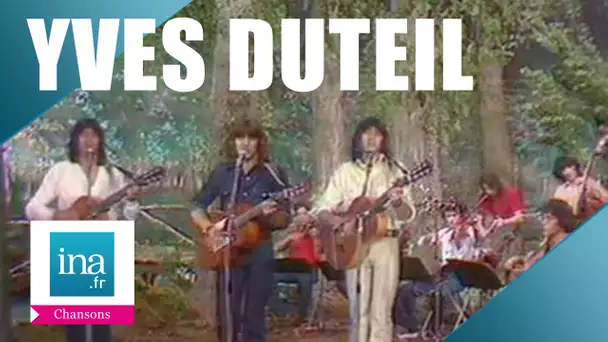 Yves Duteil "Le petit pont de bois" (live officiel) | Archive INA