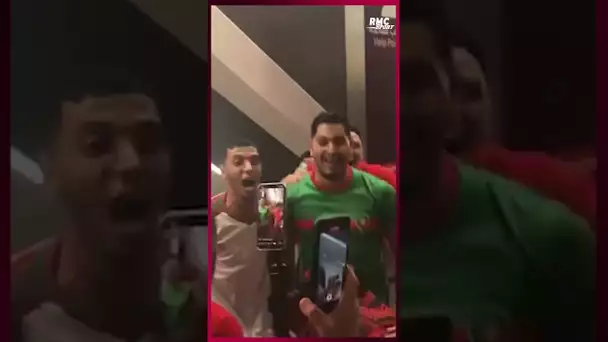 Les fans marocains mettent l'ambiance dans le métro avant d'affronter l'Espagne