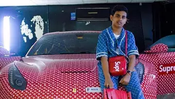 Un ado de 15 ans s'offre une Ferrari customisée !