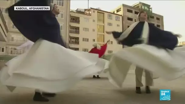 Des femmes dansent le Sama en Afghanistan