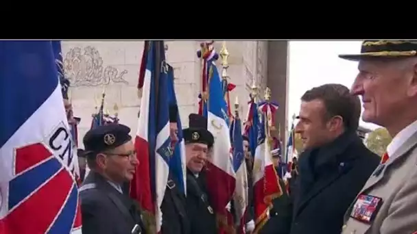Cérémonies du 11-novembre : Emmanuel Macron sur la place de l'Étoile