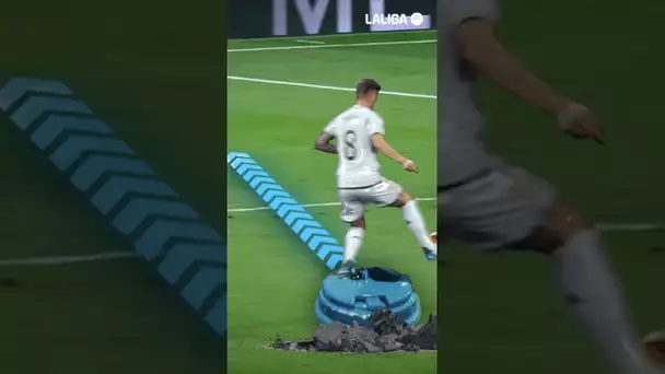 Escuadra y cartabón de KROOS para BRAHIM 👟⚽ #shorts