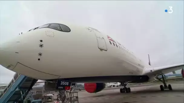 Voyage avec la pointe avant de l&#039;A350 3/4