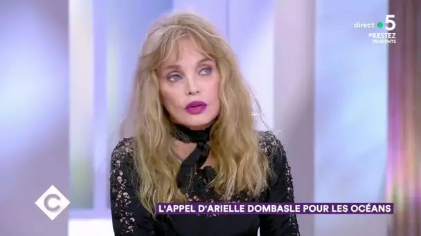 Arielle Dombasle se déconfine - C à Vous - 16/06/2020