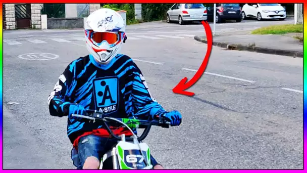 KENNY TEST LA MOTO CROSS DE MOMO ... UNE VRAIE CATASTROPHE !