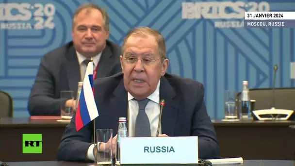 Lavrov dénonce les tentatives occidentales d'écarter la formule de paix alternative au plan Zelensky