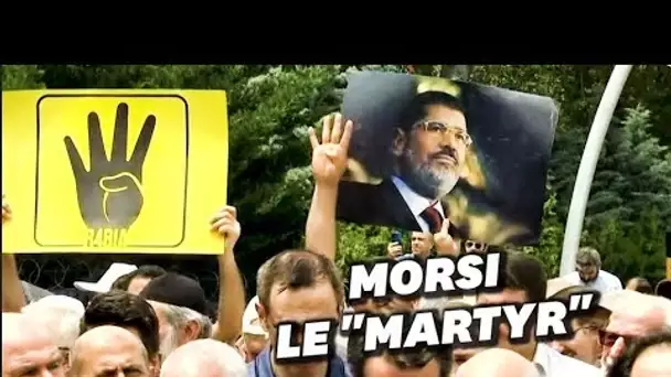 Des milliers des frères musulmans prient pour Mohammed Morsi en Turquie