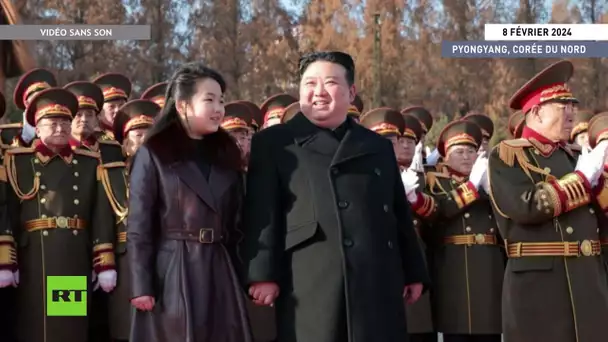 🇰🇵  Corée du Nord : Kim Jong-un assiste à un défilé militaire