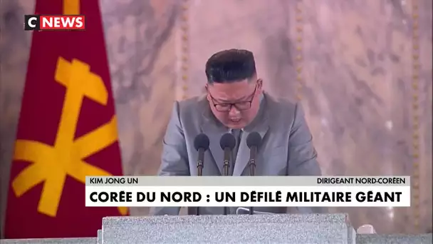 Corée du Nord : un défilé militaire géan