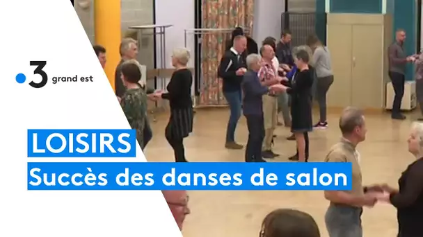 Le succès des danses de salon dans le petit village de Waldolwisheim